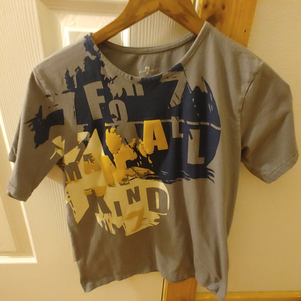 7 For All Mankind T-Shirt w/ Textured Text.  Men's Small (S) OR Boy's Large (L)